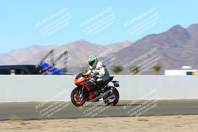 media/Jan-09-2022-SoCal Trackdays (Sun) [[2b1fec8404]]/Front Straight Speed Shots (1pm)/